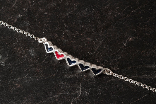 Peerie Smoorikin Bracelet with 5 Hearts