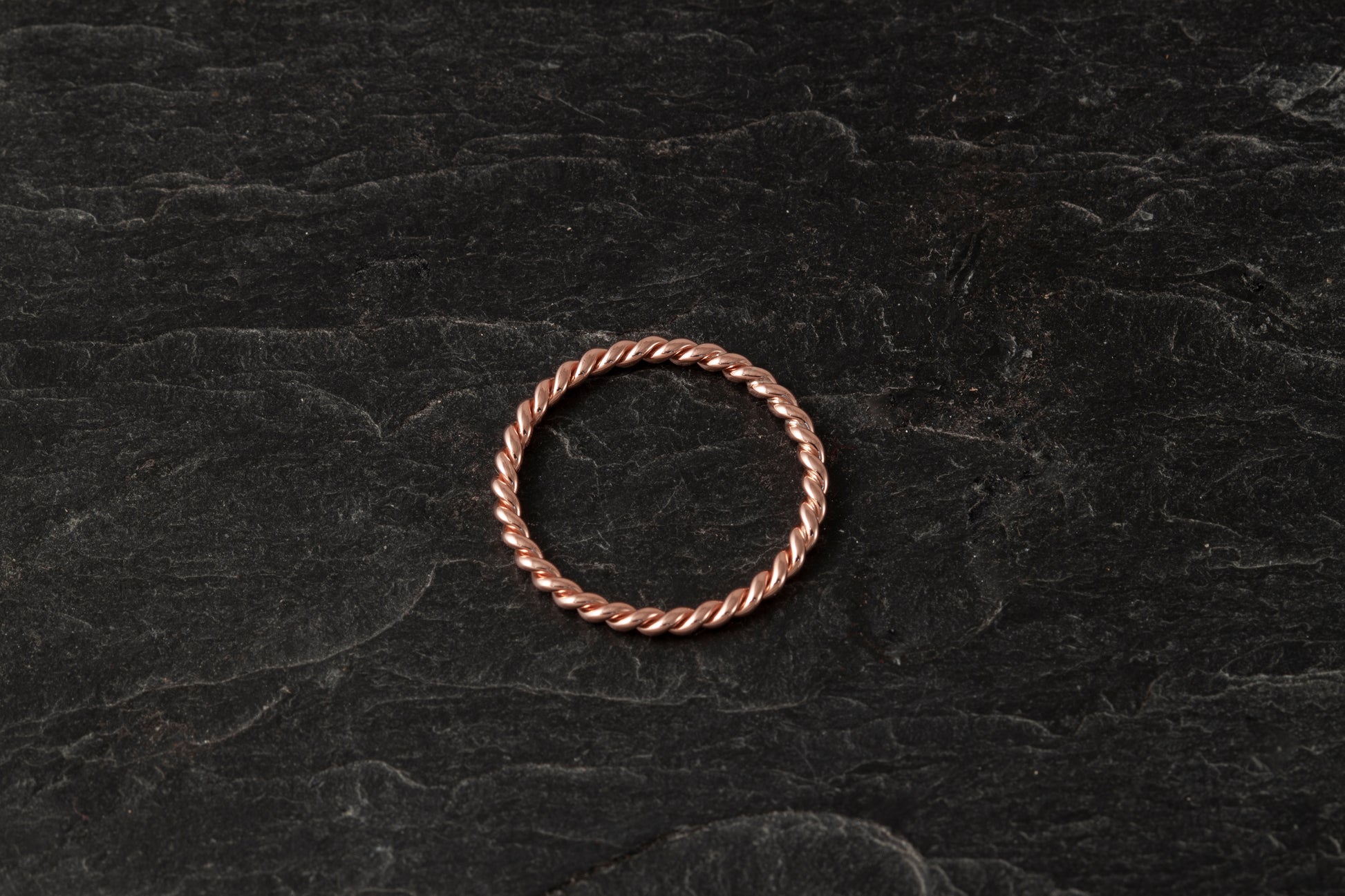 9ct Rose Gold Twist Wire Ring