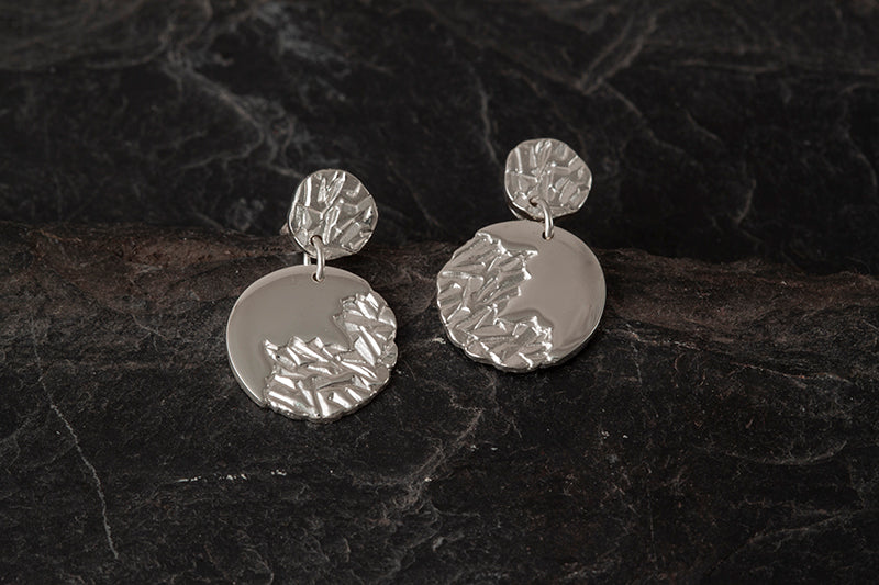 Öyger two-tone two-part studs