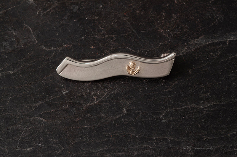 Voar Wavy Brooch
