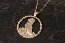 Load image into Gallery viewer, Tammie Norrie - Puffin twist Pendant
