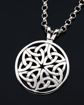 Load image into Gallery viewer, Celtic Pendant
