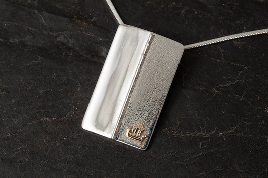 Voar Pendant