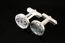 Load image into Gallery viewer, Fara round cufflinks
