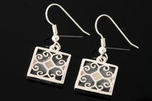 Load image into Gallery viewer, Fara square drop earrings
