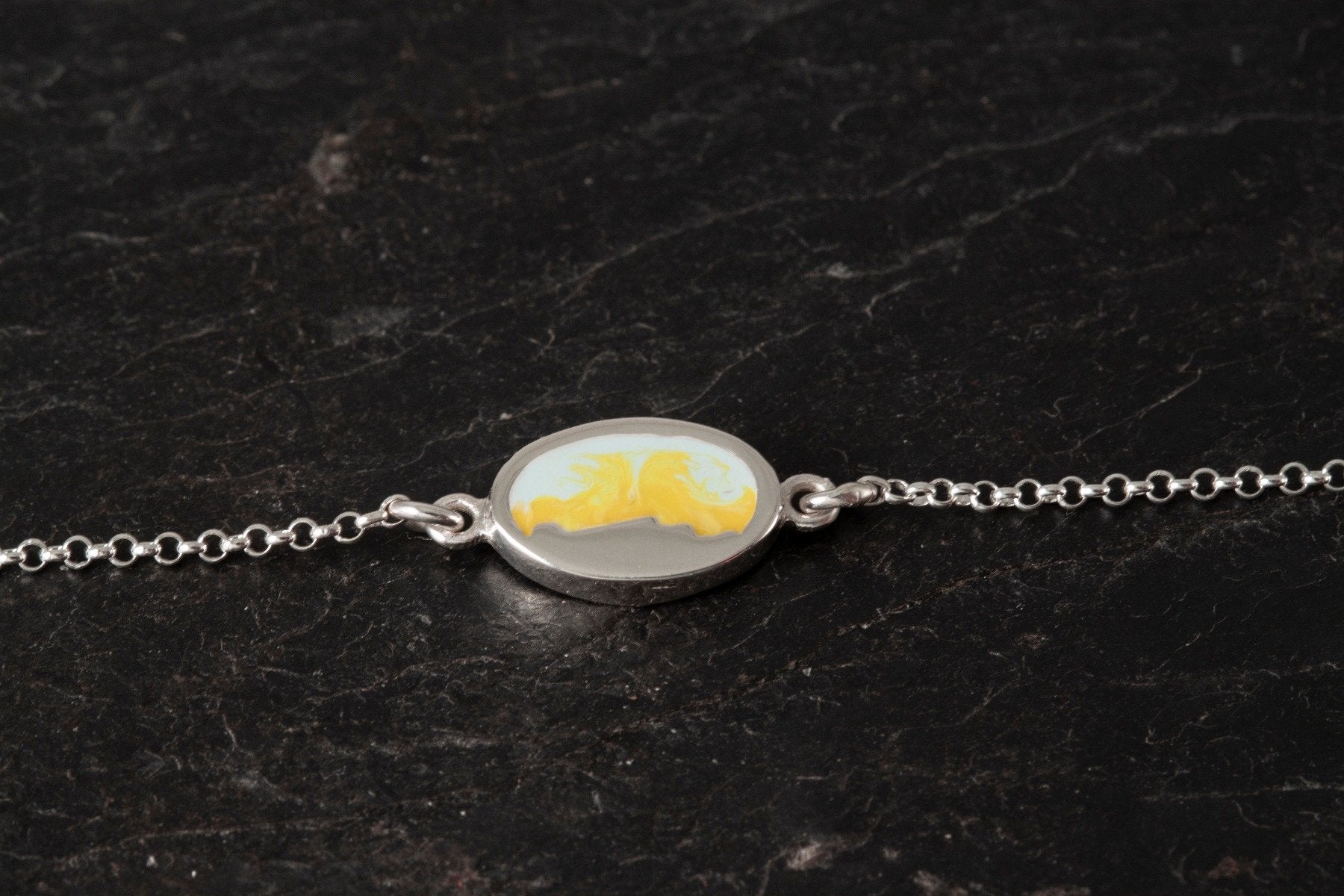 Foula oval bracelet
