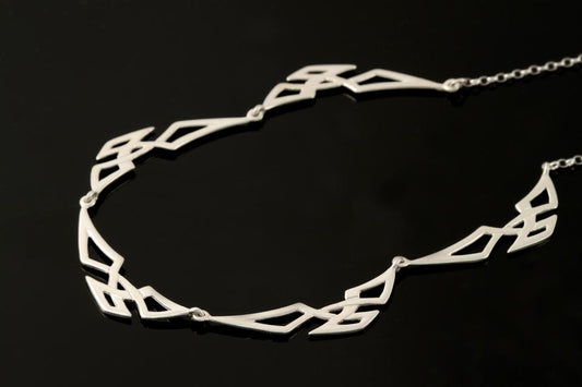 Triquetra five part Line of Life Necklet
