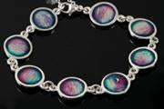 Mirrie dancer 8 round bracelet