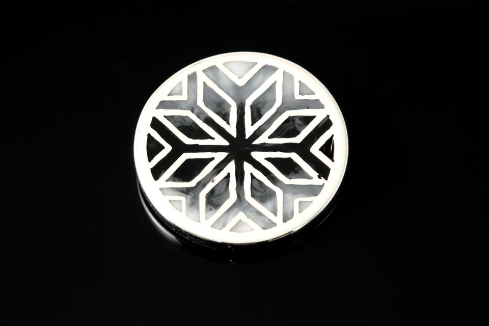 Fara large round brooch