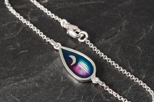 Mirrie Dancer teardrop bracelet