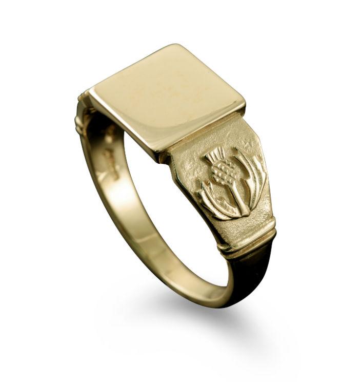 Thistle Signet Ring Small in 9ct Yellow Gold