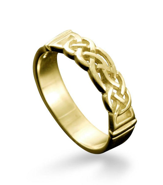 Linga Celtic Ring in 18ct Yellow Gold