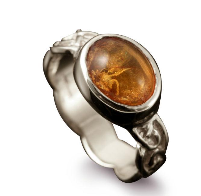 Muckle Roe Celtic Amber Ring in 18ct White Gold